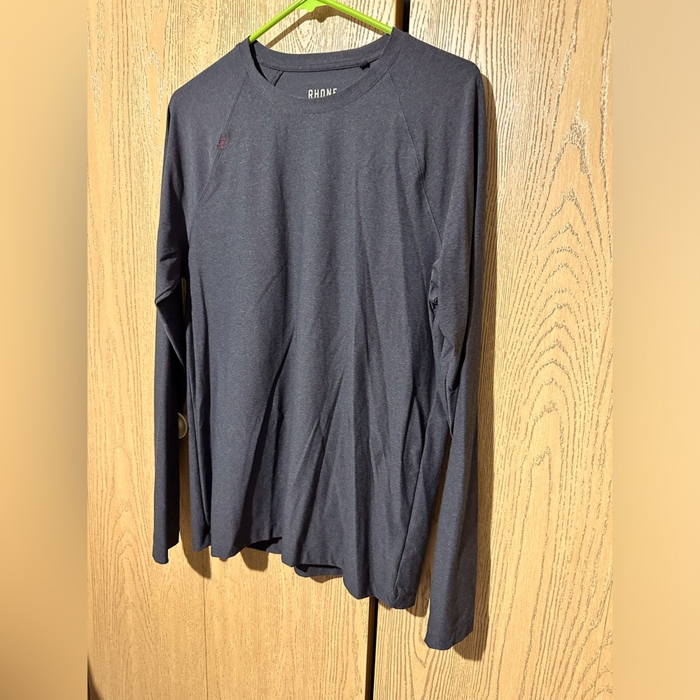 Rhône Long Sleeve Navy Heather Shirt Size M